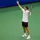 Alexander Zverev freut sich auf die Atmosphäre im Finale.  - Bild: Seth Wenig/AP/dpa