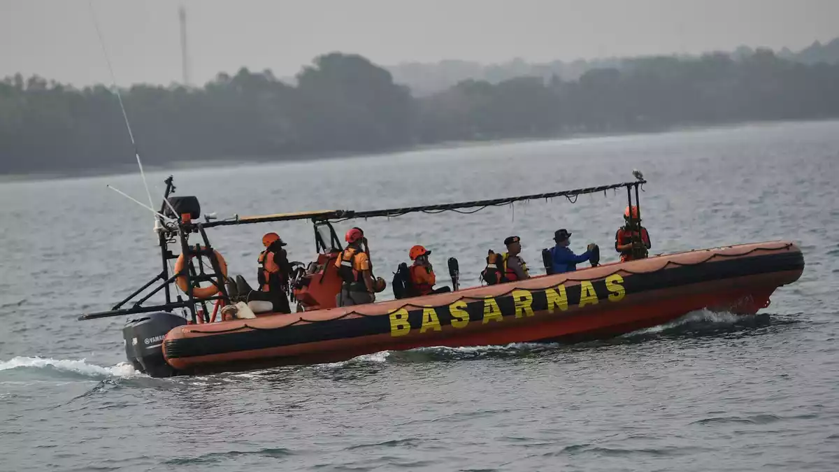 Indonesische Behörden haben einen Such- und Rettungseinsatz gestartet. (Symbolbild)  - Bild: Veri Sanovri/XinHua/dpa