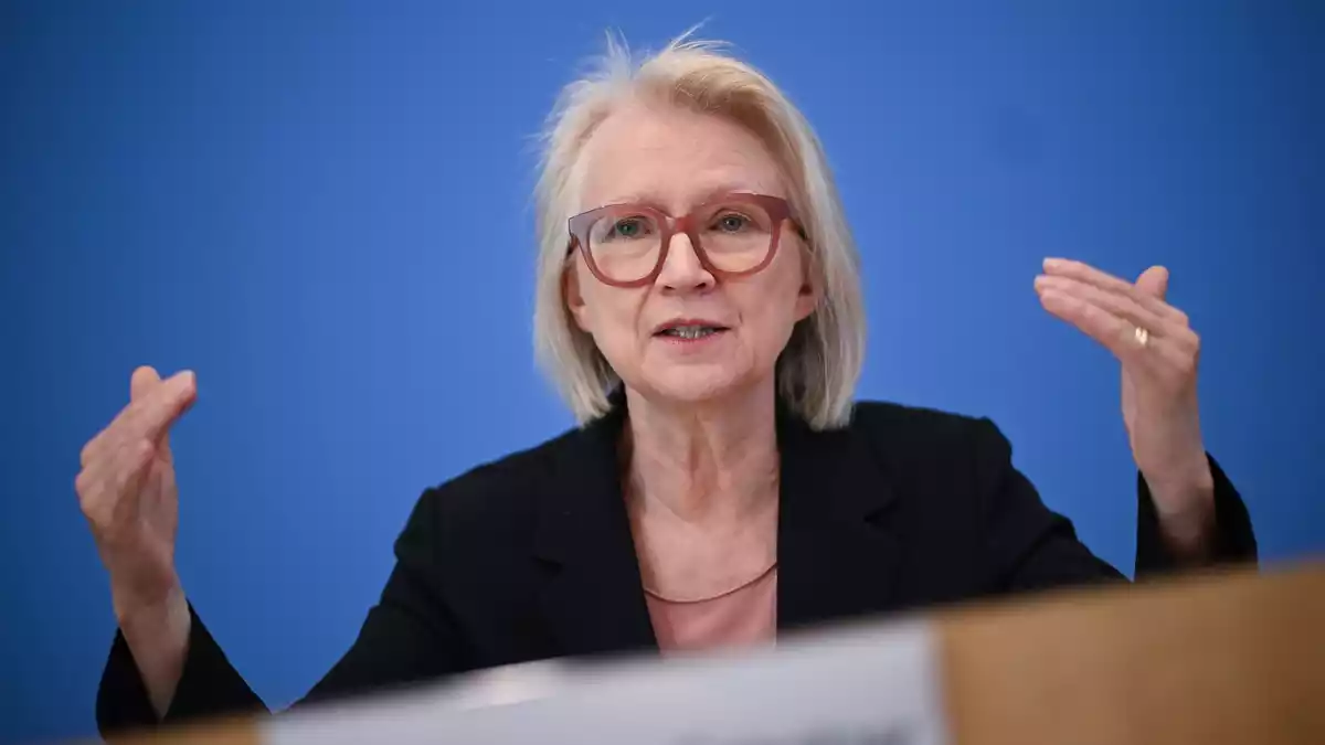 Wirtschaftsweise sieht staatliche Entlastung nicht als Lösung. (Archivbild) - Bild: Britta Pedersen/dpa