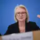 Wirtschaftsweise sieht staatliche Entlastung nicht als Lösung. (Archivbild) - Bild: Britta Pedersen/dpa