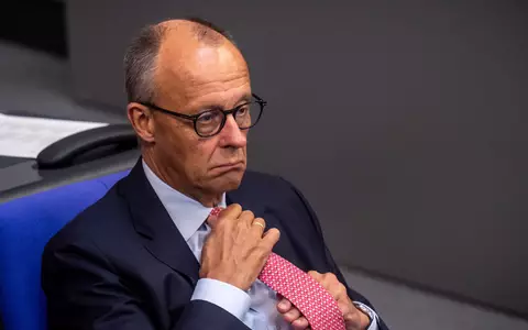 Kanzler Friedrich Merz (CDU) und seine Partei sind in einer heiklen Lage. (Archivbild) - Foto: Michael Kappeler/dpa