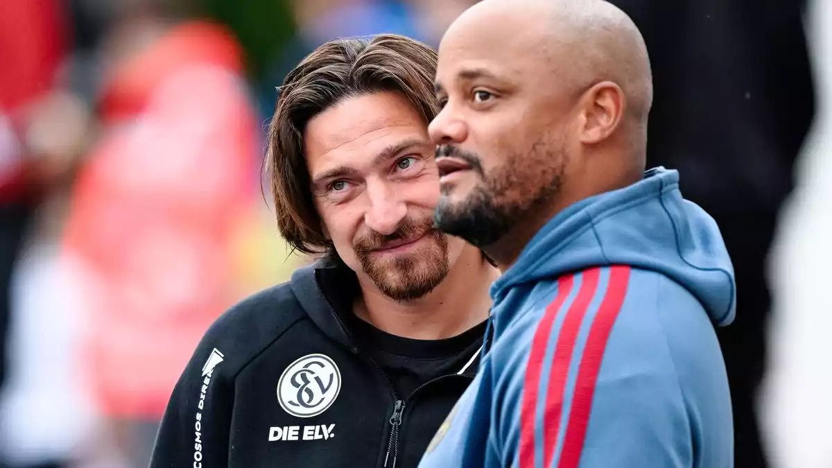 Elversberg-Trainer Vincent Wagner (l) durfte nach der Aufhebung seiner Gelb-Rot-Sperre gegen den FC Bayern München auf der Bank sitzen. - Bild: Uwe Anspach/dpa