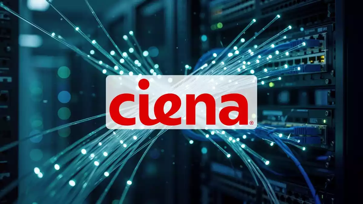 Ciena-Aktie erholt sich trotz Analysten-Kürzungen und Kursdruck