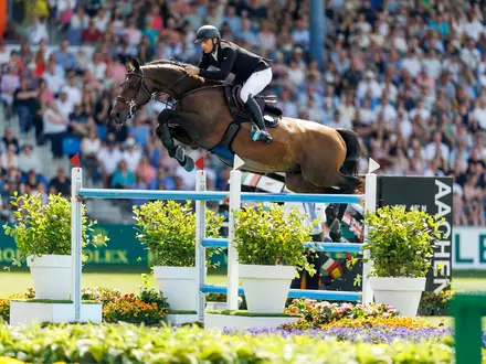 Richard Vogel hatte durch den Sieg beim Großen Preis von Aachen die Chance auf den Jackpot. - Foto: Stefan Lafrentz/dpa