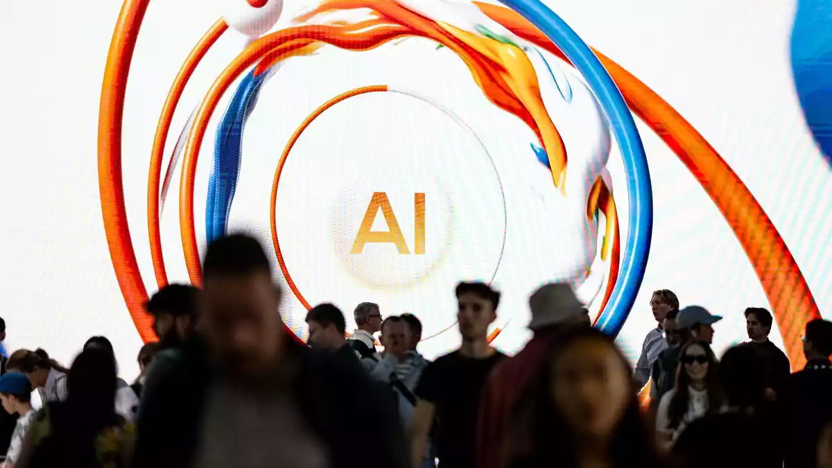  Langsameres Entwicklungstempo bei Künstlicher Intelligenz? - Bild: Fabian Sommer/dpa