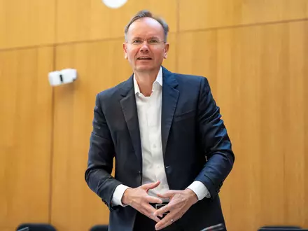 Im Wirecard-Prozess ist die Verteidigungsstrategie des früheren Konzernchefs Markus Braun gescheitert. (Archiv) - Foto: Lennart Preiss/dpa