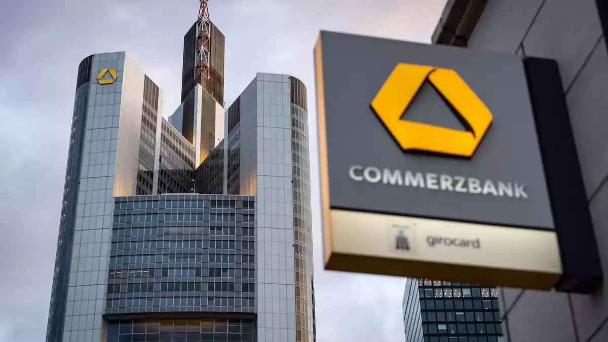Finanzminister Klingbeil sprach mit Unicredit-Chef Orcel über eine mögliche Übernahme der Commerzbank. (Archivbild) - Bild: Frank Rumpenhorst/dpa