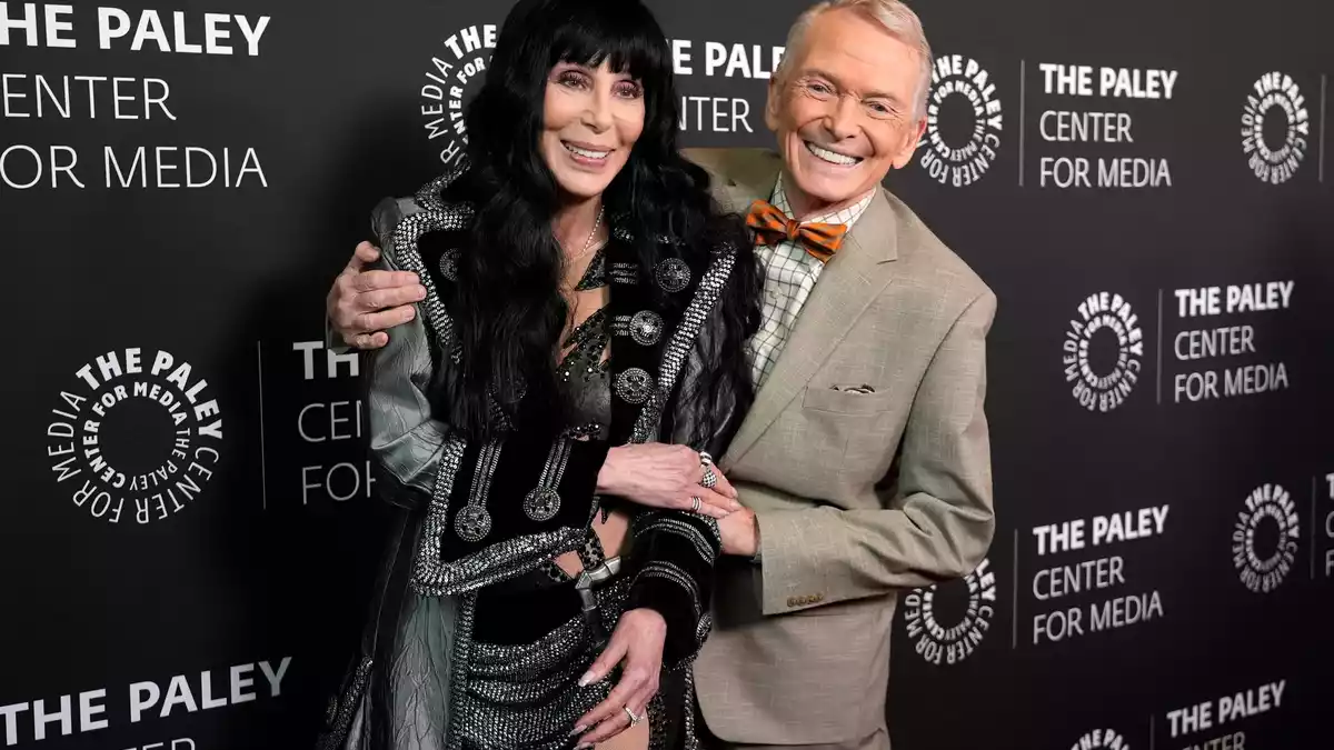 Für Cher entwarf Mackie zahlreiche Kreationen. (Archivbild) - Bild: Chris Pizzello/Invision via AP/dpa