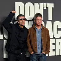 Liam und Noel Gallagher kehren nach München zurück. (Archivbild) - Foto: Doug Peters/PA Wire/dpa