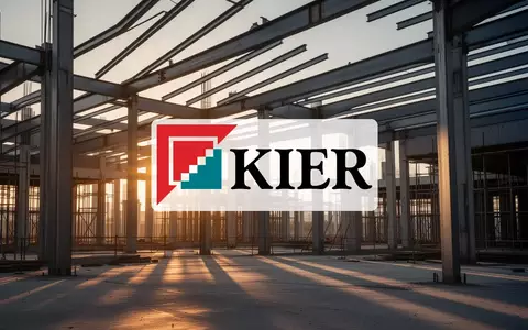 Moderne Baustelle im Sonnenaufgang, die Wachstum und finanzielle Stabilität symbolisiert. - Foto: über boerse-global.de