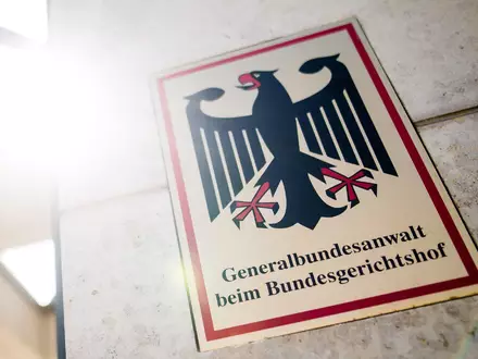 Die Bundesanwaltschaft war im März 2025 schon gegen die Gruppe vorgegangen. (Archivbild) - Foto: Christoph Schmidt/dpa