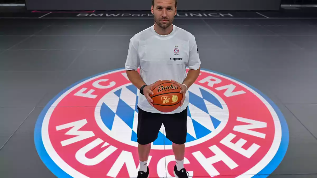 Er soll es richten bei den Bayern-Basketballern: Neu-Trainer Anton Gavel. (Archivbild) - Bild: Sven Hoppe/dpa