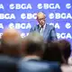 Bundeskanzler Friedrich Merz kündigt Entlastungen für Autofahrer an.  - Bild: Britta Pedersen/dpa