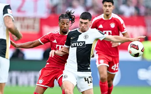 Wenige Wochen nach dem Bundesliga-Debüt schon zur Nationalelf? Felix Keidel. (r) - Foto: Uwe Anspach/dpa
