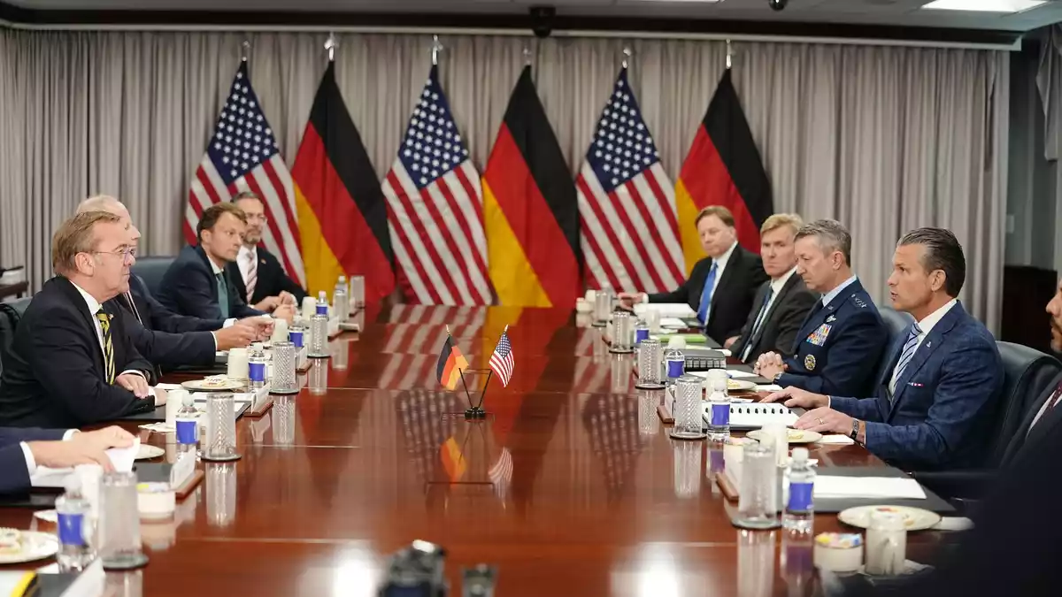  Die USA haben ihre Tonlage gegenüber Deutschland geändert. - Bild: Kay Nietfeld/dpa