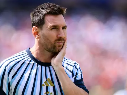 Könnte doch noch einmal für Argentinien spielen: Lionel Messi. (Archiv-Foto) - Foto: Tom Weller/dpa