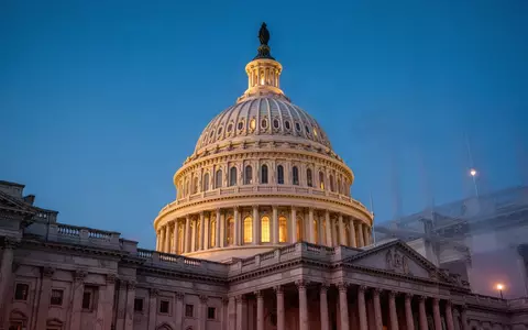 Die Kuppel des Kapitols in Washington D.C. in der Abenddämmerung. - Foto: über boerse-global.de