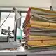 Erstmals blieben nach Angaben des Deutschen Richterbundes bundesweit mehr als 1,1 Million Fälle unbearbeitet. (Symbolbild) - Bild: Patrick Pleul/dpa