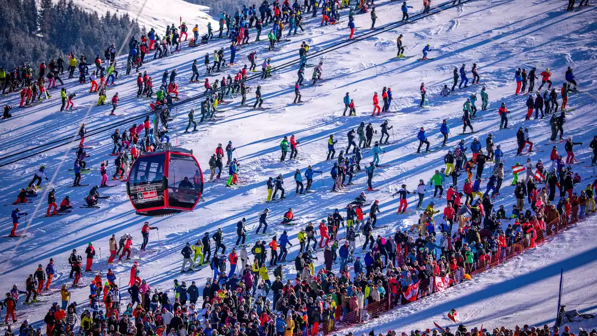 Bei den Alpinen ist die WM-Situation anders als bei den Nordischen. (Archivbild) - Bild: Jens Büttner/dpa