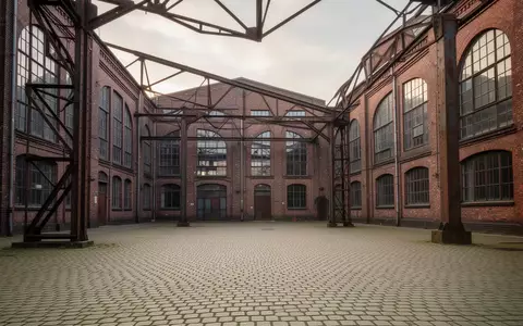 Backsteinfassade und Industriekultur-Architektur in Chemnitz bei Tageslicht - Foto: über boerse-global.de