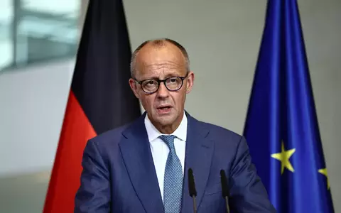 Bundeskanzler Friedrich Merz steht nach dem Wahldebakel der CDU in Sachsen-Anhalt unter Druck. (Archivbild) - Foto: Christoph Soeder/dpa