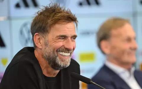 Klopp sorgt mit einigen Personalien in seinem Premierenkader für Aufsehen. (Archivbild)   - Foto: Florian Wiegand/dpa