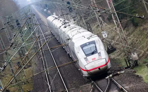 Eine Neubaustrecke Hannover - Hamburg ist umstritten.  - Foto: Julian Stratenschulte/dpa