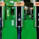 Benzin ist bereits seit einiger Zeit auf Rekordniveau, jetzt hat auch Diesel seinen alten Rekord aus dem April übertroffen. - Bild: Robert Michael/dpa