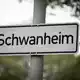 Schwanheim liegt in der Nähe des Flughafens.  - Bild: Boris Roessler/dpa