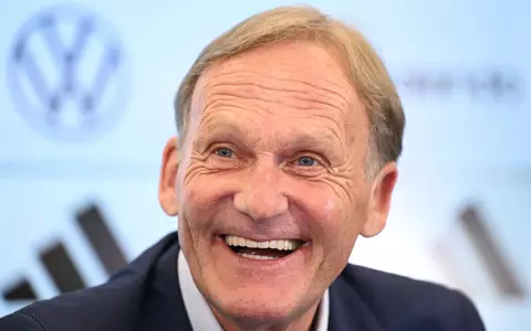 Fordert die Ablösung von FIFA-Präsident Gianni Infantino: DFB-Vize Hans-Joachim Watzke. (Archivbild) - Foto: Florian Wiegand/dpa