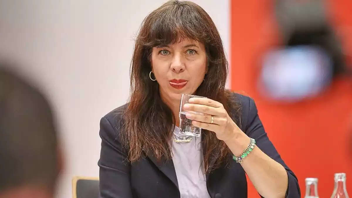 Politbarometer: Linke in Berlin knapp vorn