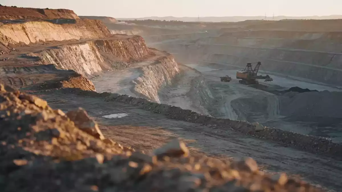 European Lithium Takeover Vote Set for 22 October as Scheme Booklet Lands