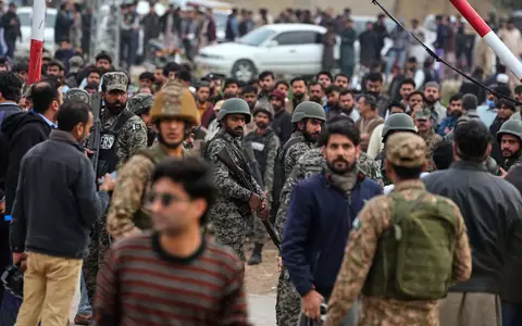 In den vergangenen Jahren kam es zu regelmäßigen Anschlägen in Pakistan. (Symbolbild) - Foto: Anjum Naveed/AP/dpa