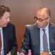 Seit Tagen wird auch auf höchster Ebene über eine Entlastung bei den Spritpreisen diskutiert. (Archivbild) - Bild: Michael Kappeler/dpa