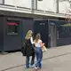Diese Toilette in der Kölner Innenstadt wird ständig bewacht - und das ist ganz schön teuer. - Bild: Dominik Kotzur/dpa