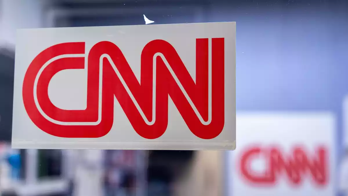 CNN ist von dem Verbot betroffen. - Bild: Alex Brandon/AP/dpa