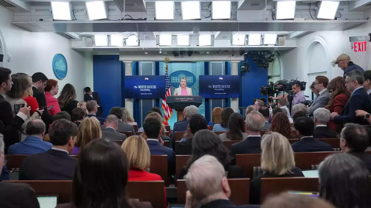 Trump geht immer wieder gegen ihm missliebige Medien vor. (Archivbild) - Bild: Julia Demaree Nikhinson/AP/dpa
