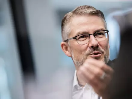 Vattenfall-Deutschlandchef Robert Zurawski sieht das Wort «Energiewende» kritisch. - Foto: Christoph Soeder/dpa