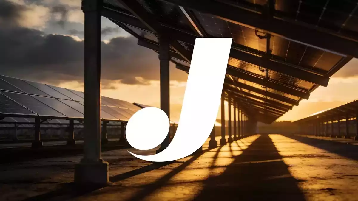 JinkoSolar ADRs Fall 3.8% as Q Results Miss, Name Change Eyed