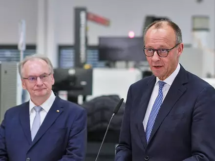 Friedrich Merz und Rainer Haseloff (Archiv) - Foto: via dts Nachrichtenagentur