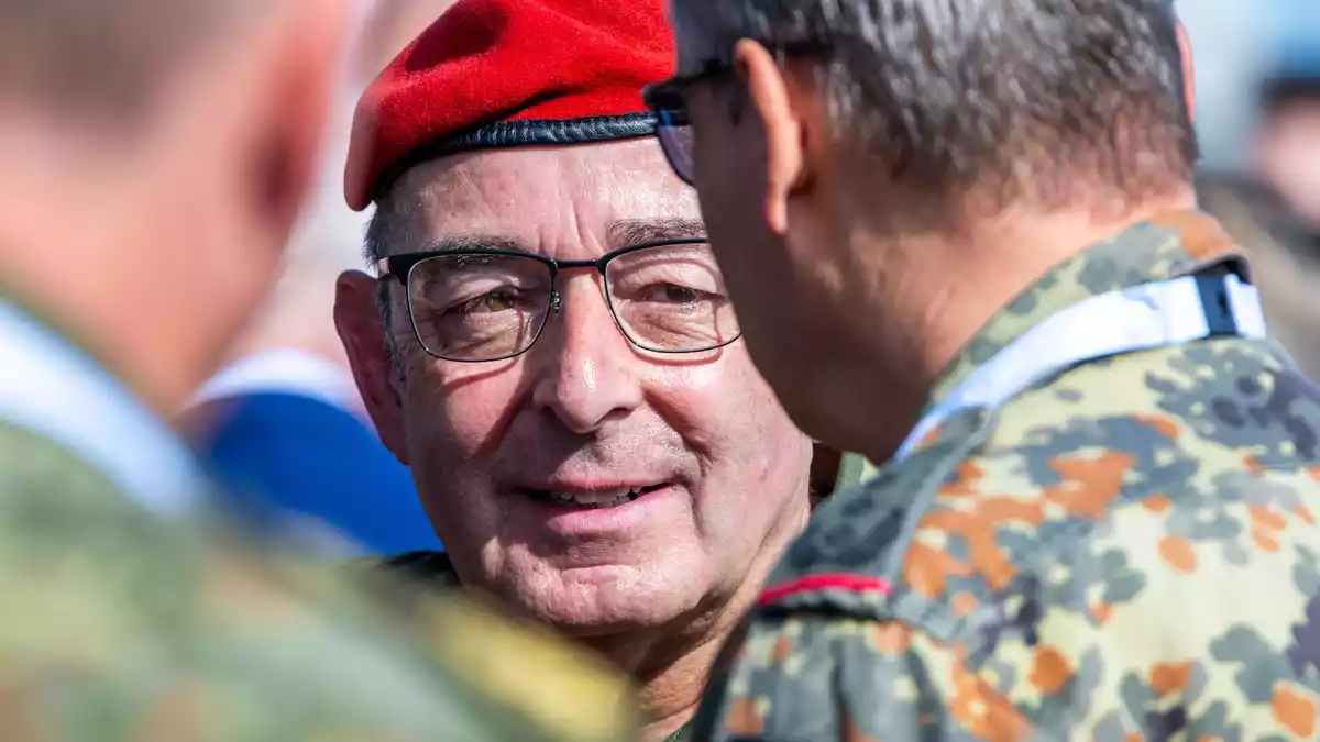 Carsten Breuer wird Vorsitzender des Nato-Militärausschusses. (Archivbild) - Bild: Jens Büttner/dpa