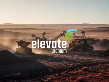 Abstrakte Darstellung einer industriellen Bergbaustätte in einer weiten Wüstenlandschaft bei Sonnenuntergang. - Foto: über boerse-global.de