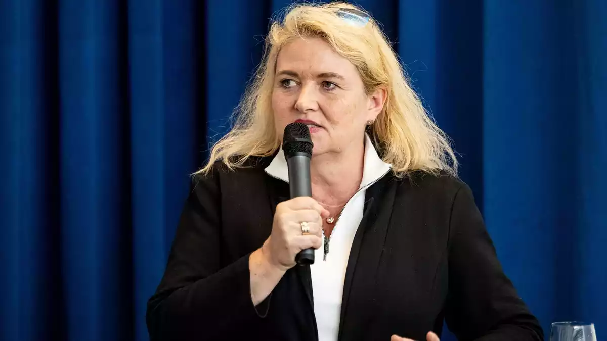 Spitzenkandidatin Kristin Brinker gilt schon länger als starke Frau der Berliner AfD. (Archivbild) - Bild: Fabian Sommer/dpa
