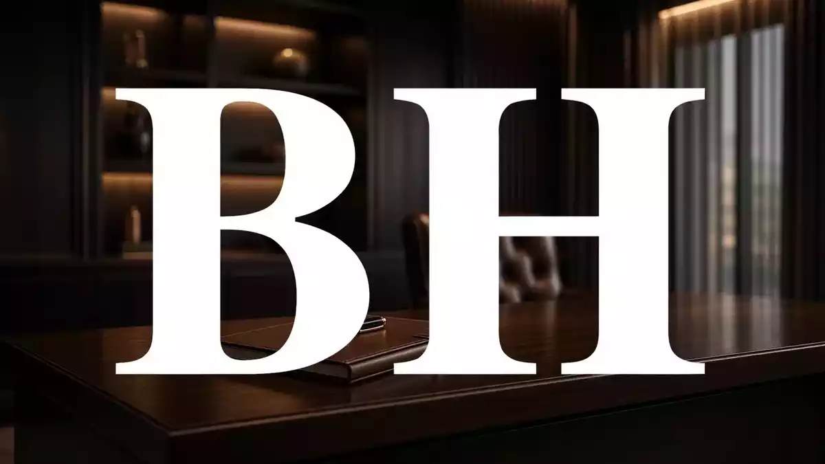 Berkshire Board Elects Howard Buffett Chairman as Warren Buffett Becomes Chairman Emeritus