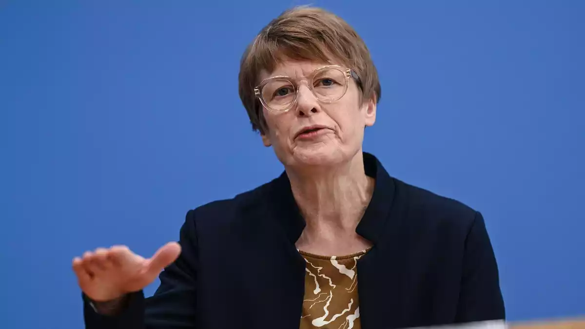 Scharfe Kritik am Tankrabatt: Ökonomin Veronika Grimm. (Archivbild)  - Bild: Britta Pedersen/dpa