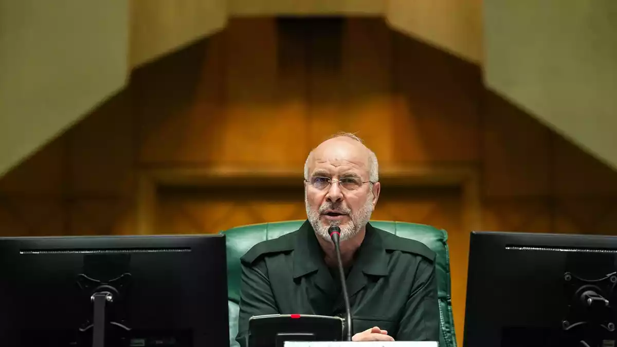 Irans Parlamentspräsident Mohammed Bagher Ghalibaf verlangt von den USA Konzessionen, bevor Verhandlungen weitergehen können. (Archivbild) - Bild: Hamed Malekpour/Khane Melat/dpa