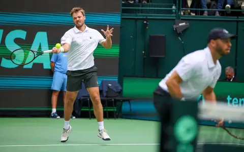 Kevin Krawietz und Tim Pütz haben Deutschland im Davis Cup in Führung gebracht. - Foto: Christoph Reichwein/dpa