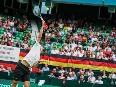 Alexander Zverev hat das deutsche Davis-Cup-Team zur Endrunde geführt. - Foto: Christoph Reichwein/dpa