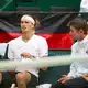 Alexander Zverev und Teamchef Michael Kohlmann freuen sich auf die Endrunde in Italien. - Bild: Christoph Reichwein/dpa