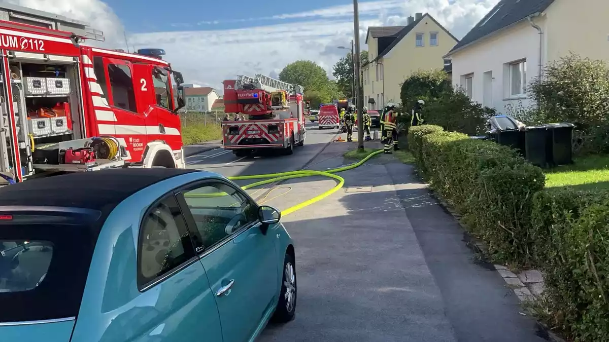 FW-BO: Kellerbrand an der Stiepeler Straße: Brennender Wäschetrockner sorgt für starke Verrauchung - Bild: presseportal.de